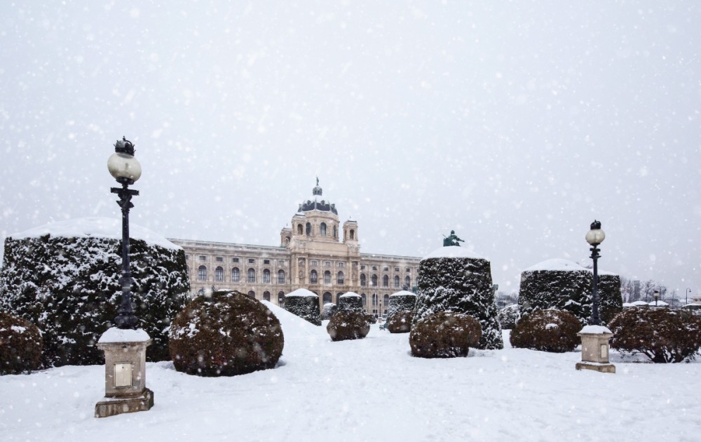 Naturhistorisches Museum im Winter &copy; WienTourismus/Christian Stemper